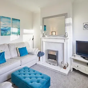 Holiday home Host & - The Railway
